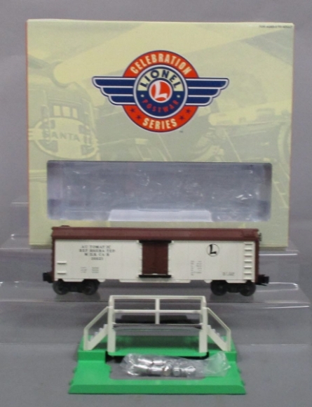 Picture of Lionel Lines #3662 Operating Milk Car & Platform (used)