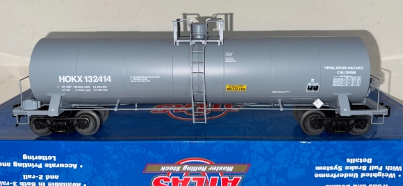 Picture of ATLAS (HOKX) 17,360-Gallon Tanker Car #132414 (used)