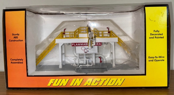 Picture of MTH RailKing Columbia Oil Operating Storage Tank Station *