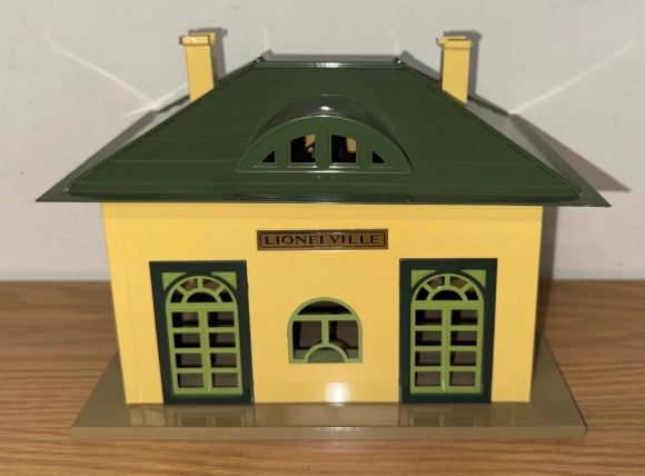 Picture of Lionel Classics #126 Tinplate Passenger Station *