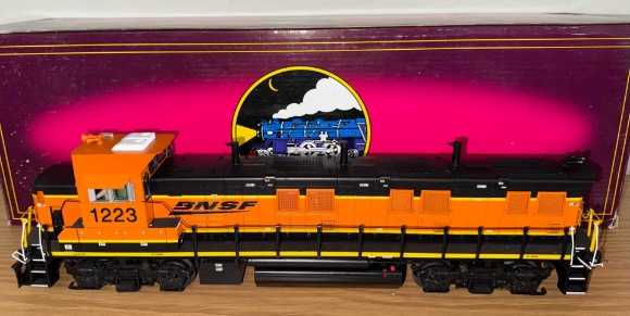Picture of MTH Premier BNSF 3GS21B Genset Swithcer Diesel w/ Proto 2.0 (used) 