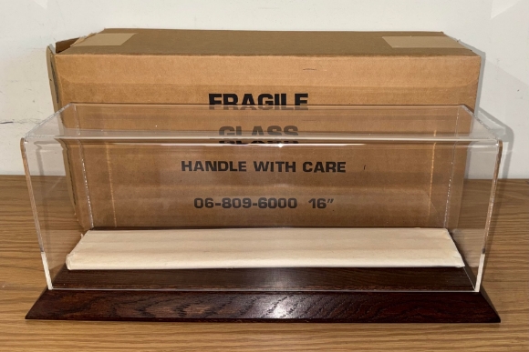 Picture of 06-809-6000 - 15" Display Case