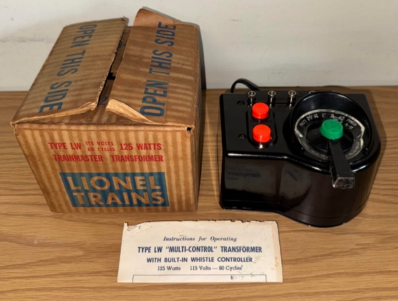 Picture of Lionel Postwar LW Transformer (125-watts) w/ Box & Instructions