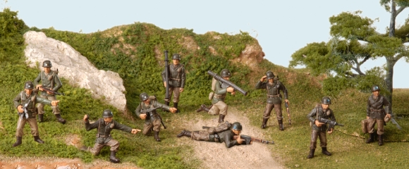 Picture of U.S. Army WWII Soldiers Figures (10)