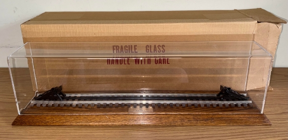 Picture of Lionel Wabash No. 484 Display Case 23" (used)