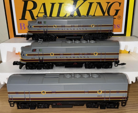 Picture of MTH RailKing Lackawanna F-3 'ABA' Diesel Set (used)