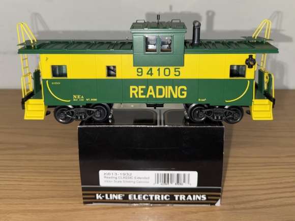 Picture of K-Line Reading Extended Vision Smoking Caboose (test-run)