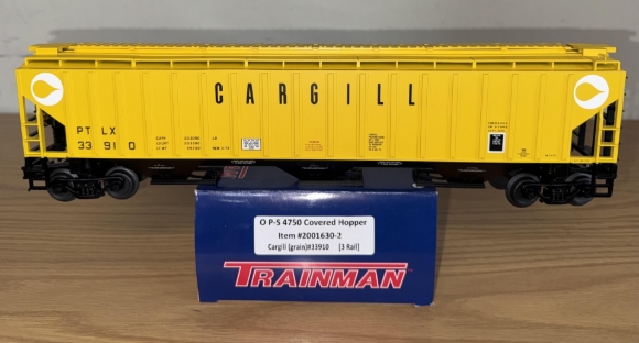 Picture of ATLAS 'Trainman' Cargill (grain) PS-4750 Covered Hopper Car #33910 (like-new)