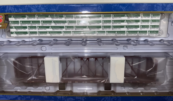 Picture of ATLAS Arkansas-Oklahoma RR 73' Center Partition "Centerbeam" Flat Car (Weyerhaeuser Wood Load)